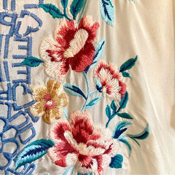 Johnny Was Utopia Kimono 100% Silk Floral Letter Embroidered Cream Blue Size XL - Picture 12 of 16